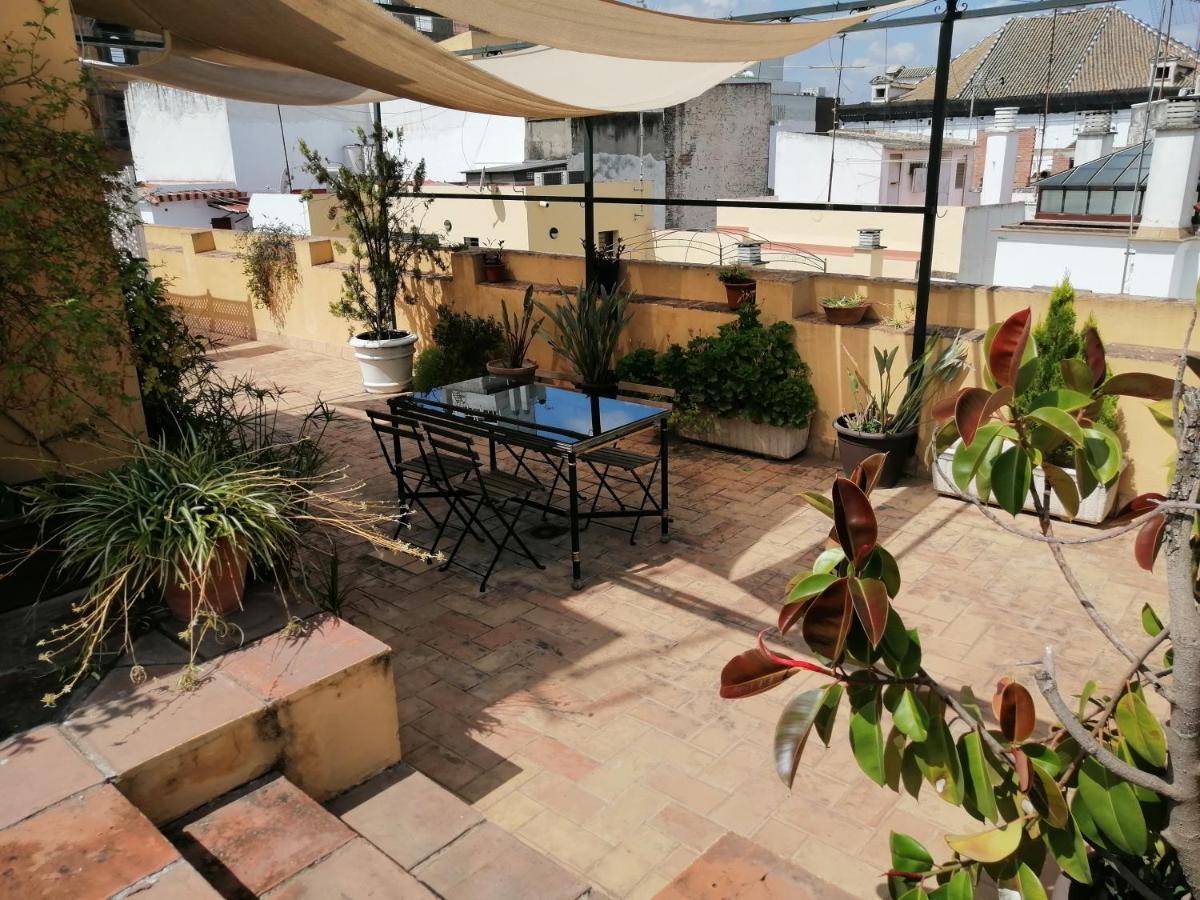 Tourist House Trajano Terraza-Piscina Apartamento Sevilha Exterior foto